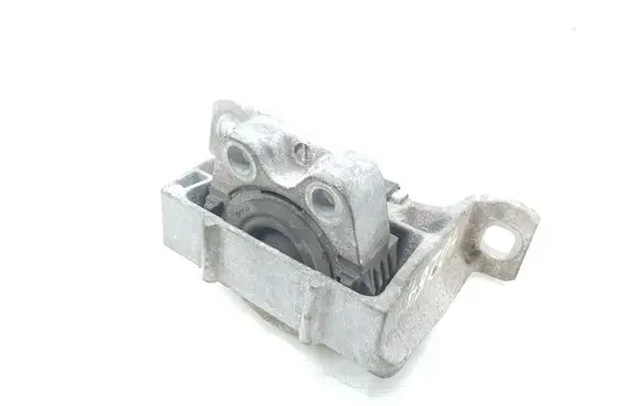 Mazda 3 II Engine mounting bracket