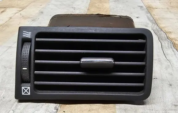 Toyota Corolla E120 E130 Dash center air vent grill 8222