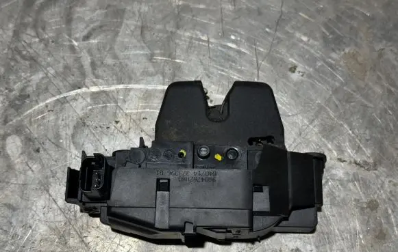 Citroen C4 II Tailgate/trunk/boot lock/catch/latch 9804762080