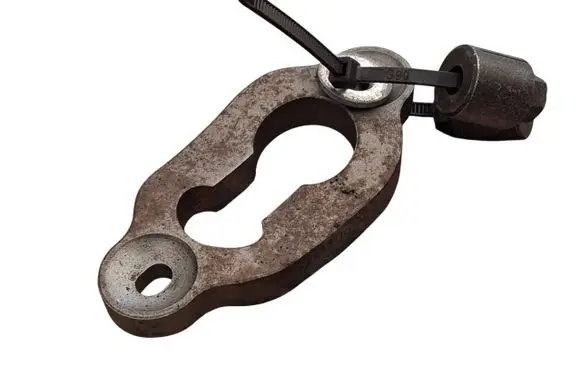 Mazda CX-5 Fuel Injector clamp holder