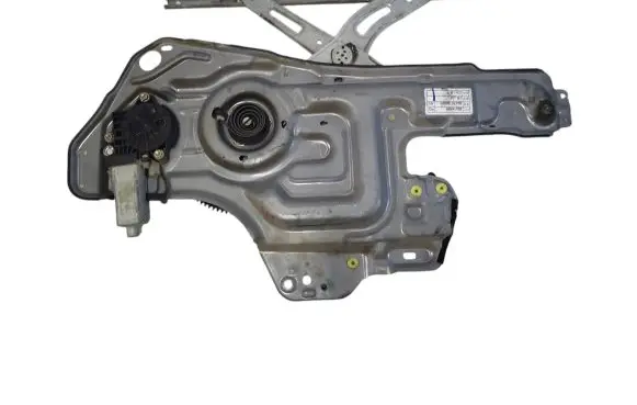 Hyundai Trajet Front door window regulator with motor 824703A000