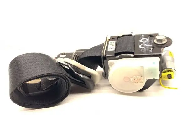 Mazda 2 Front seatbelt 