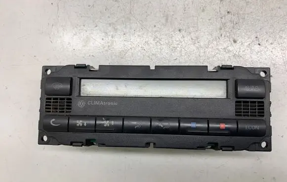 Volkswagen PASSAT B5.5 Climate control unit 3B1907044H