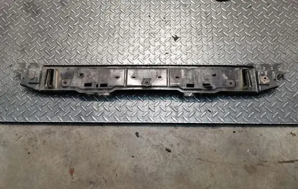 Citroen C4 II Picasso Bottom radiator support slam panel 