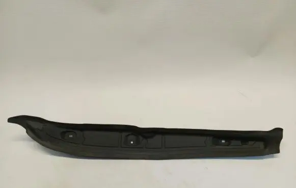 BMW X1 U11 Front bumper mounting bracket 9462143