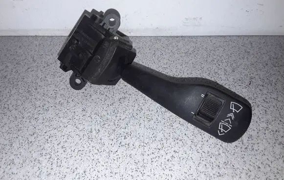 BMW 5 E39 Wiper control stalk 8363664