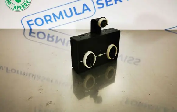 Skoda Octavia Mk3 (5E) Door control unit/module 5Q4959393 2840950212300 DCM15051302102054