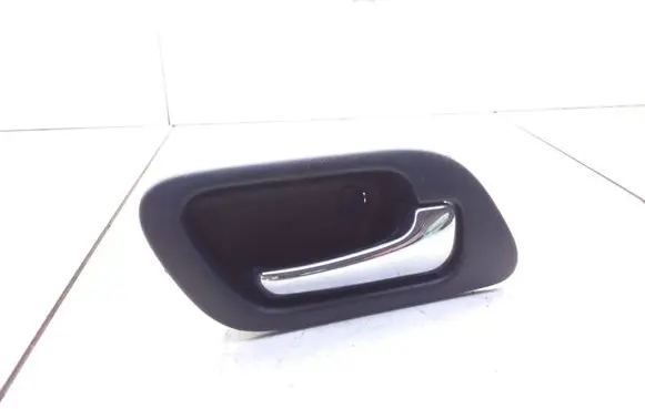Honda Accord Front door interior handle SIAFRR