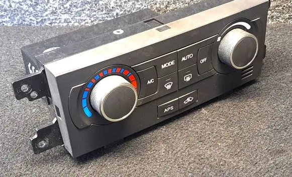 Chevrolet Captiva Climate control unit 96436272