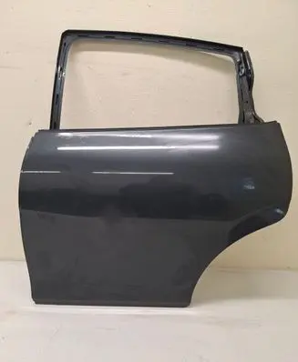 Seat Leon (1P) Rear door 1P0833119