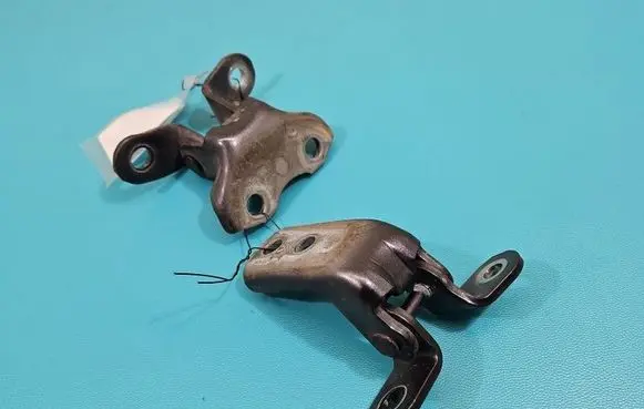 Toyota RAV 4 (XA40) Front door hinge set IMPRK1485000