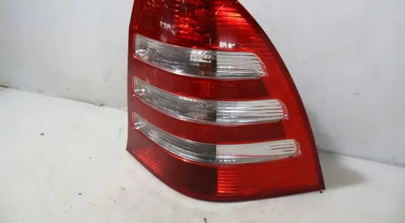 Mercedes-Benz C AMG W203 Rear/tail lights