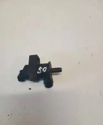 Volvo XC60 Vacuum valve 8653857 6G9N9C915