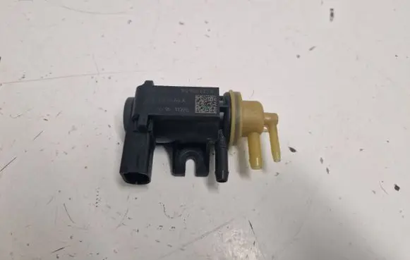 Audi A3 S3 8V Turbo solenoid valve 1K0906627B 4011464A
