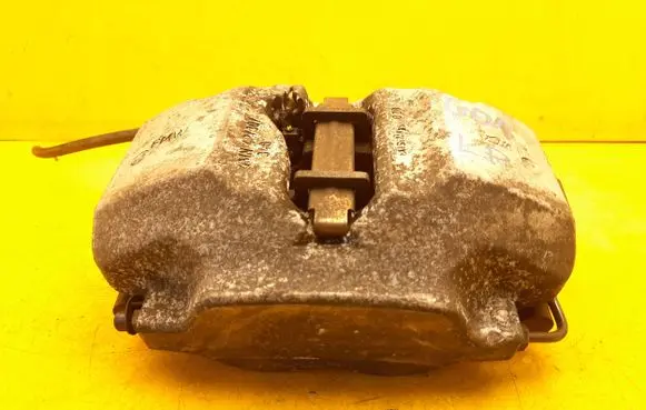 BMW X3 G01 Front brake caliper 6883733