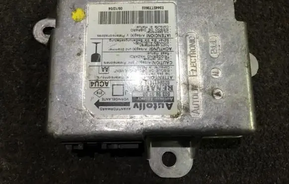 Renault Megane II Airbag control unit/module 8200411013a 603989700