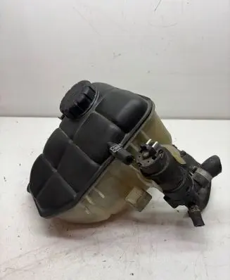 Mercedes-Benz C W203 Coolant expansion tank/reservoir 2035000049