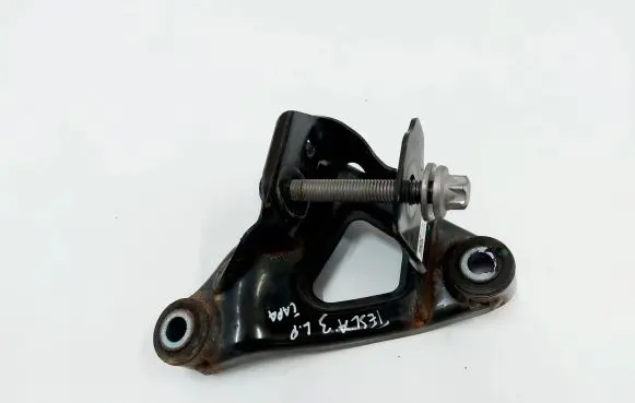 Tesla Model 3 Engine mount bracket 1110233-00-C