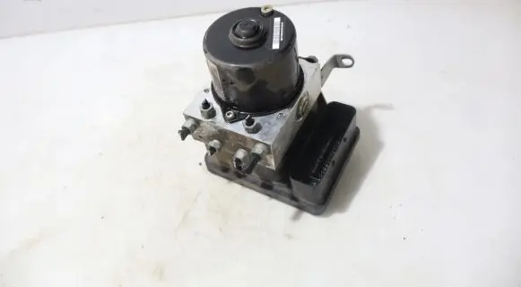 BMW 1 E81 E87 ABS Pump