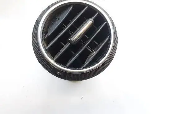 Audi A3 S3 8P Dash center air vent grill 8P0820901A
