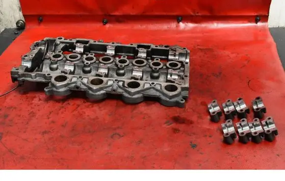 Mazda 3 I Rocker cam cover 9644994680