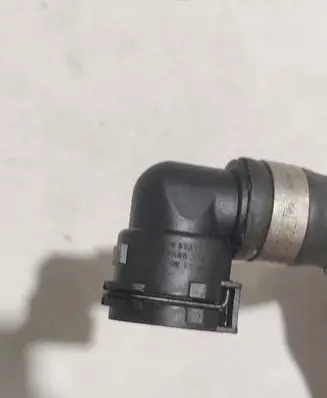 BMW X5 F15 Engine coolant pipe/hose 8375796