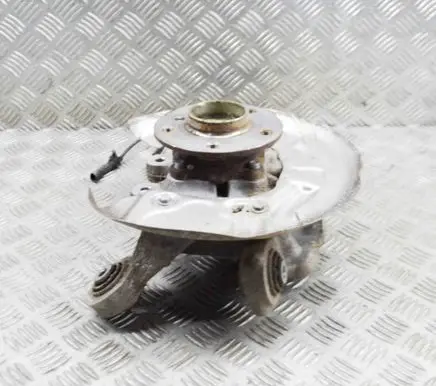 BMW i3 Rear wheel hub 6874443 6863444