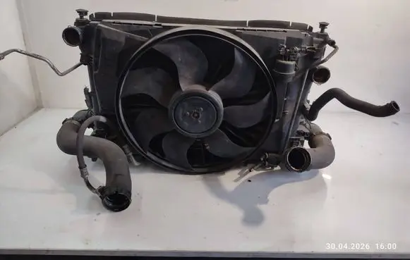 Mercedes-Benz E W212 Radiator set 3135103789