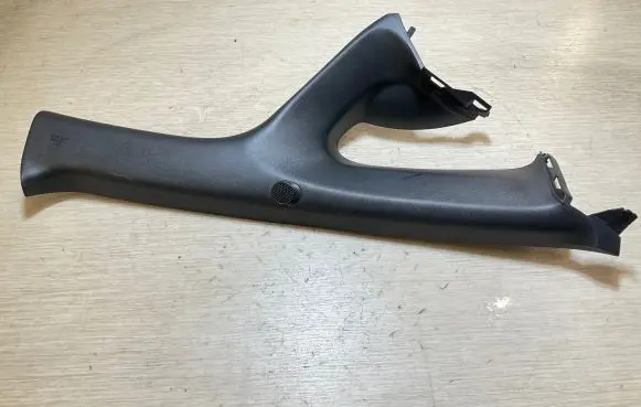 Nissan Leaf II (ZE1) (A) pillar trim 769113NL0A