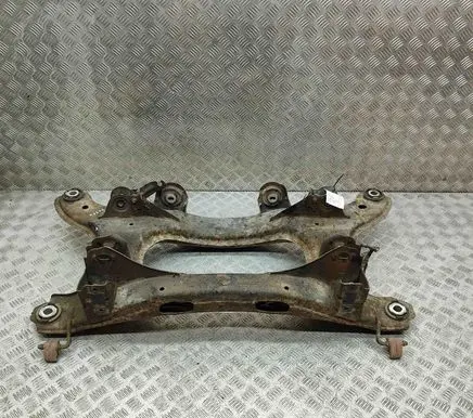 Land Rover Freelander Rear subframe 6H525K091