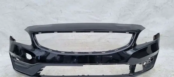 Volvo S60 Front bumper 31323831
