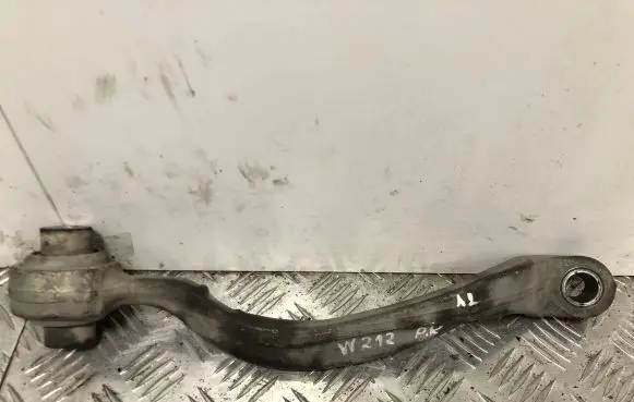Mercedes-Benz E W212 Front lower control arm/wishbone