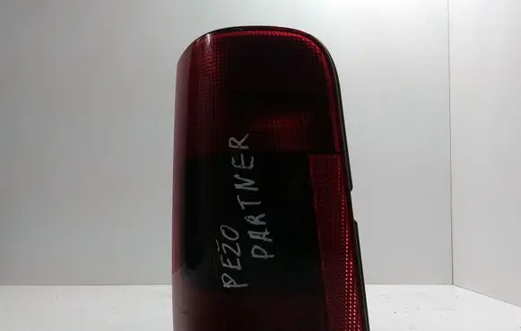 Peugeot Partner Rear/tail lights