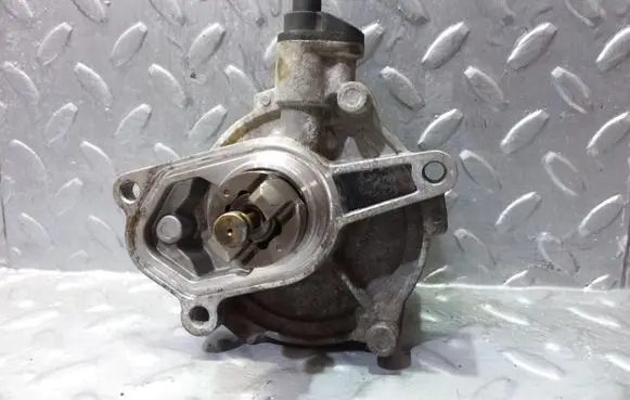 KIA Ceed Vacuum pump 288102A101