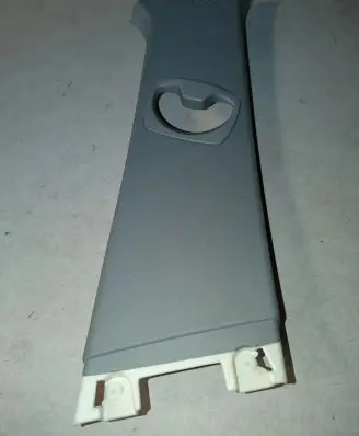 BMW 3 E90 E91 (B) pillar trim (top)