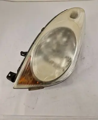 Nissan Note (E11) Headlight/headlamp 260609U10A