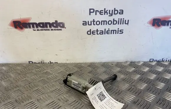 Opel Insignia A Seat adjustment motor 8357025