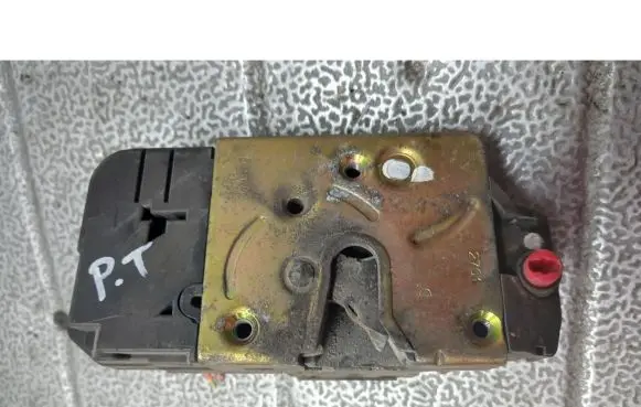 Peugeot 206 CC Rear door lock