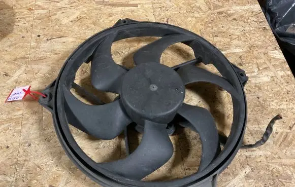 Peugeot 307 Air conditioning (A/C) fan (condenser) 