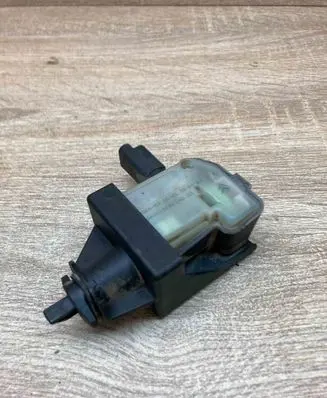 Citroen C4 Grand Picasso Fuel tank cap lock motor 9660019180