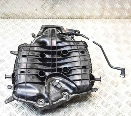 Chevrolet Camaro Intake manifold 12674143 12650600