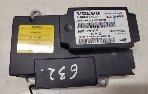 Volvo S40 Airbag control unit/module 30724652 00001393B3