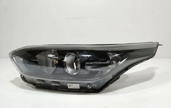 KIA Ceed Headlight/headlamp 92101J7051