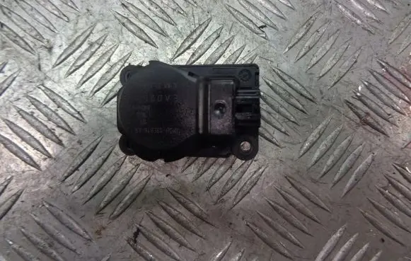 Ford Focus A/C air flow flap actuator/motor 3M5H19E616AB