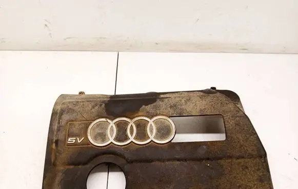 Audi A4 S4 B5 8D Engine cover (trim) 058103724c