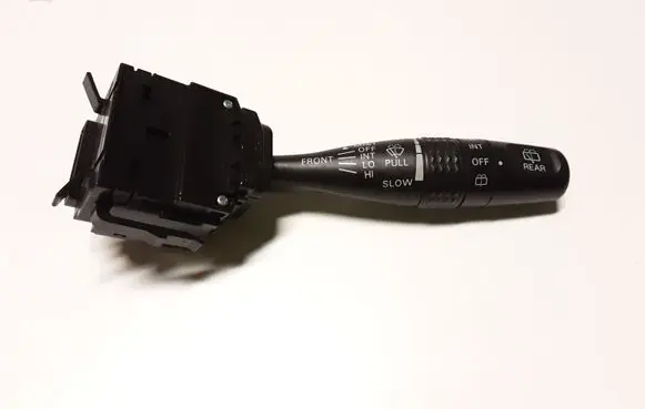 Mitsubishi Pajero Wiper control stalk 706 P7140U62 17D714