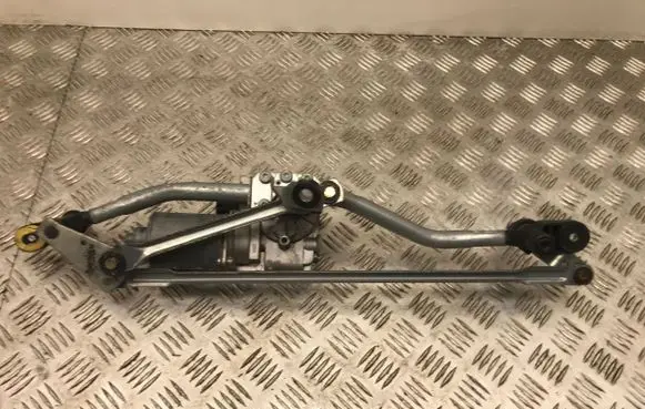 Audi A5 8T 8F Front wiper linkage 8T2955119D