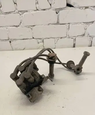 Ford Escort High voltage ignition coil 0310025012