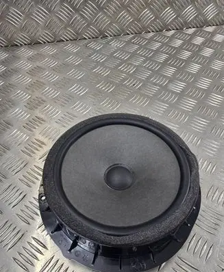 Audi A6 S6 C8 4K Front door speaker 4K0035415
