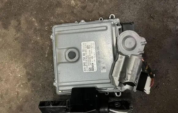 Mercedes-Benz Vito Viano W639 Engine ECU kit and lock set A6461506872 0281015088